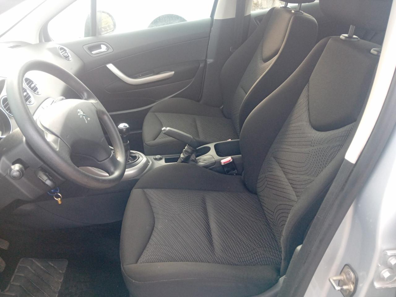 Peugeot 308 1.6 8V HDi 93CV 5p. Access