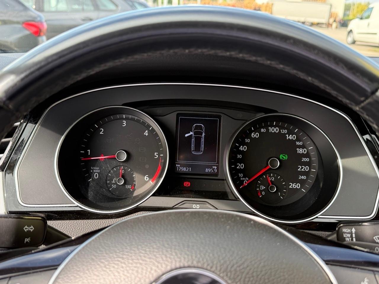 VW Passat 2.0 TDI DSG PREZZO REALE/NAVIPRO