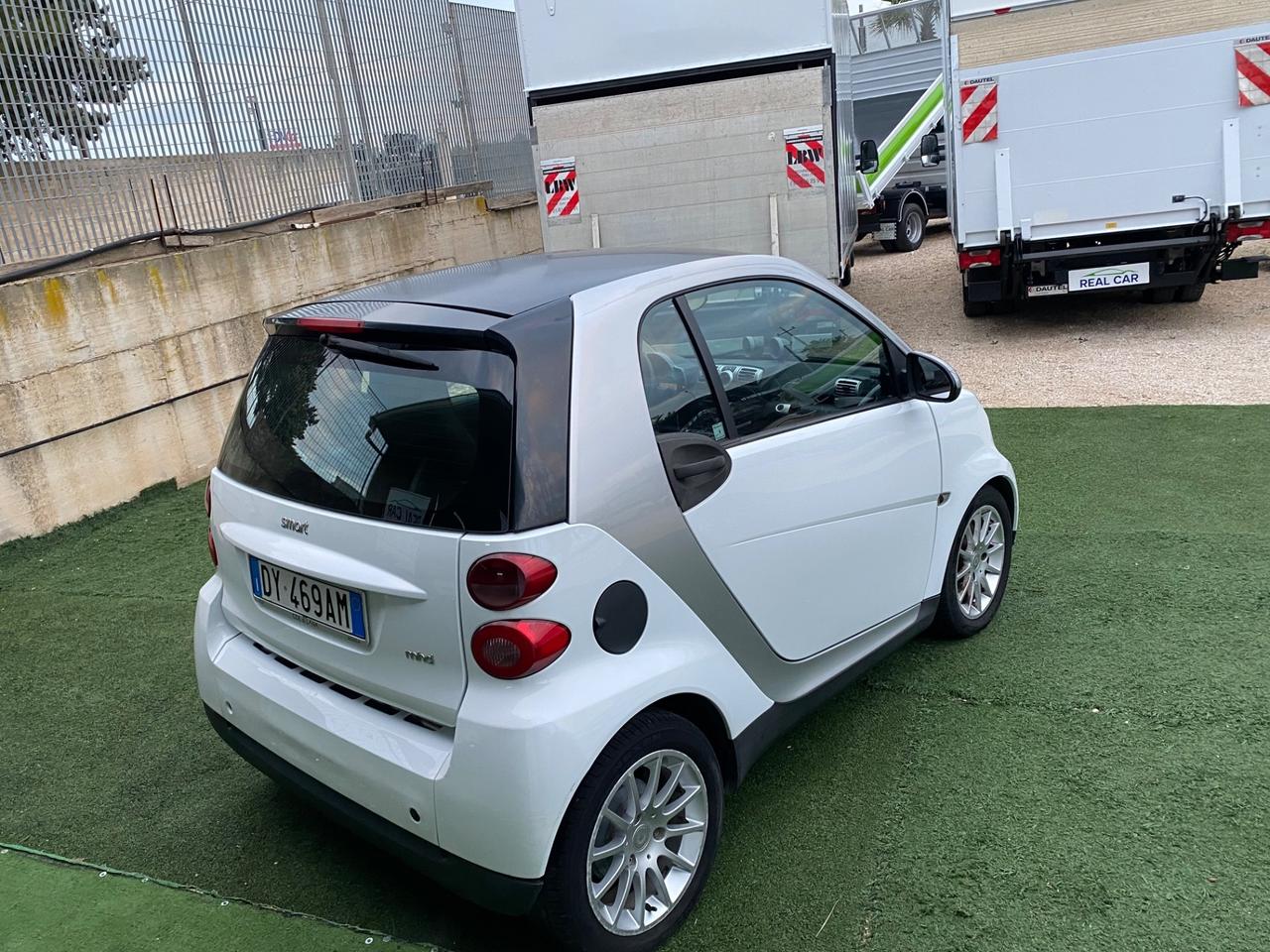 Smart ForTwo 1.0 Benzina Anno 2009