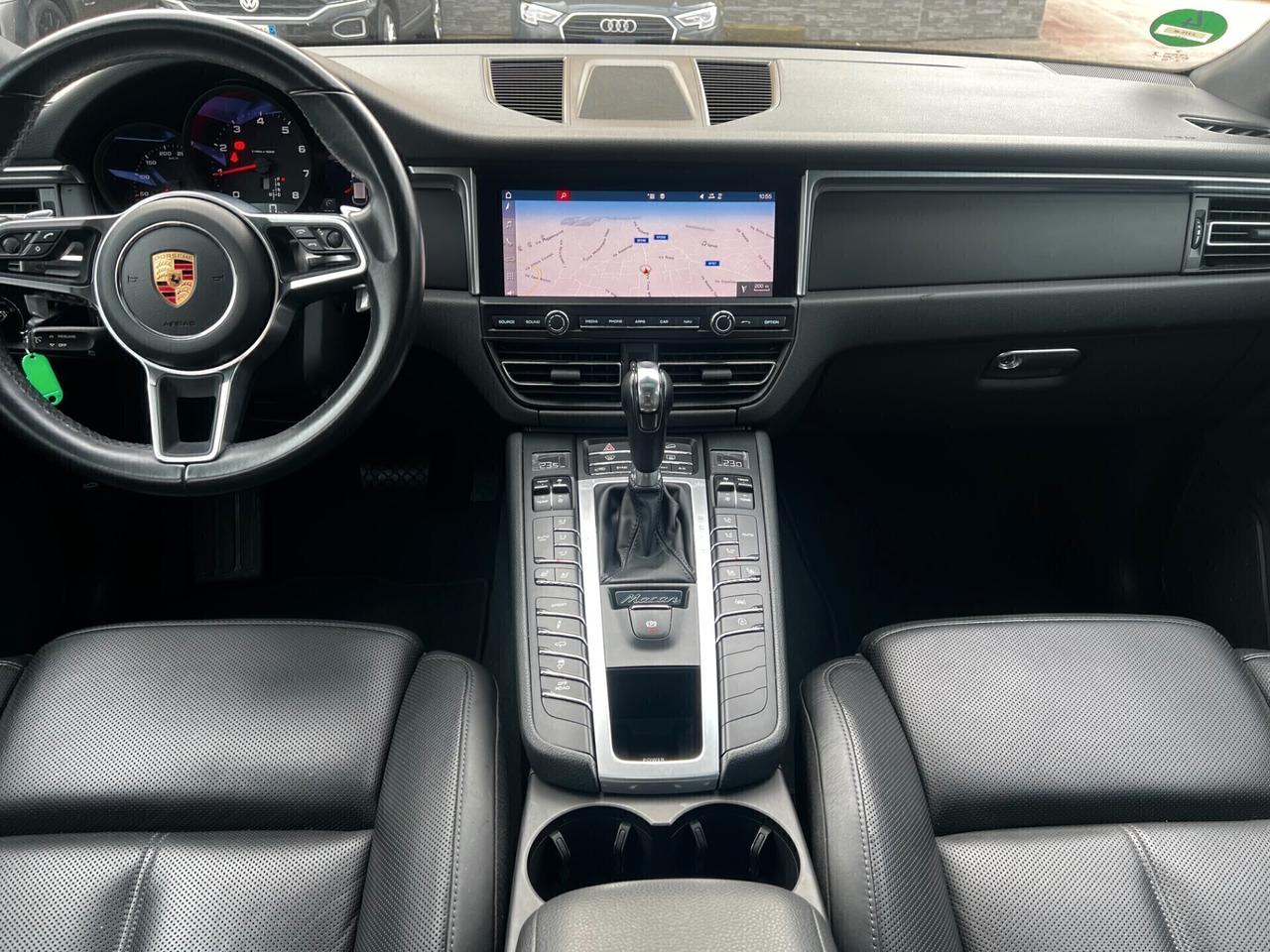 Porsche Macan 2.0 245- TETTO-PASM-TOTAL BLACK-FULL