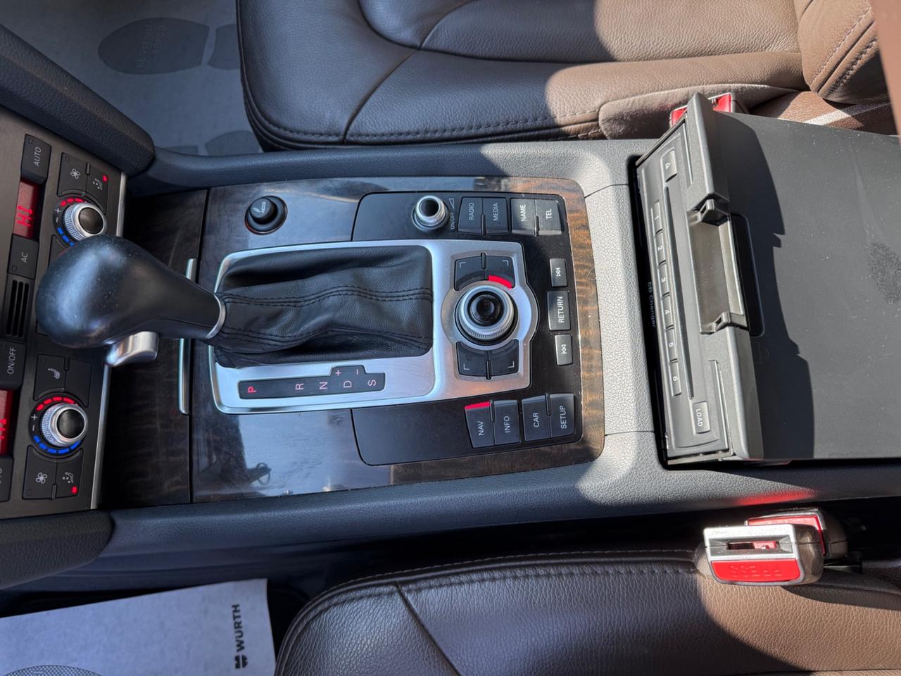 Audi Q7 3.0 TDI 240 CV diesel quattro . EURO6