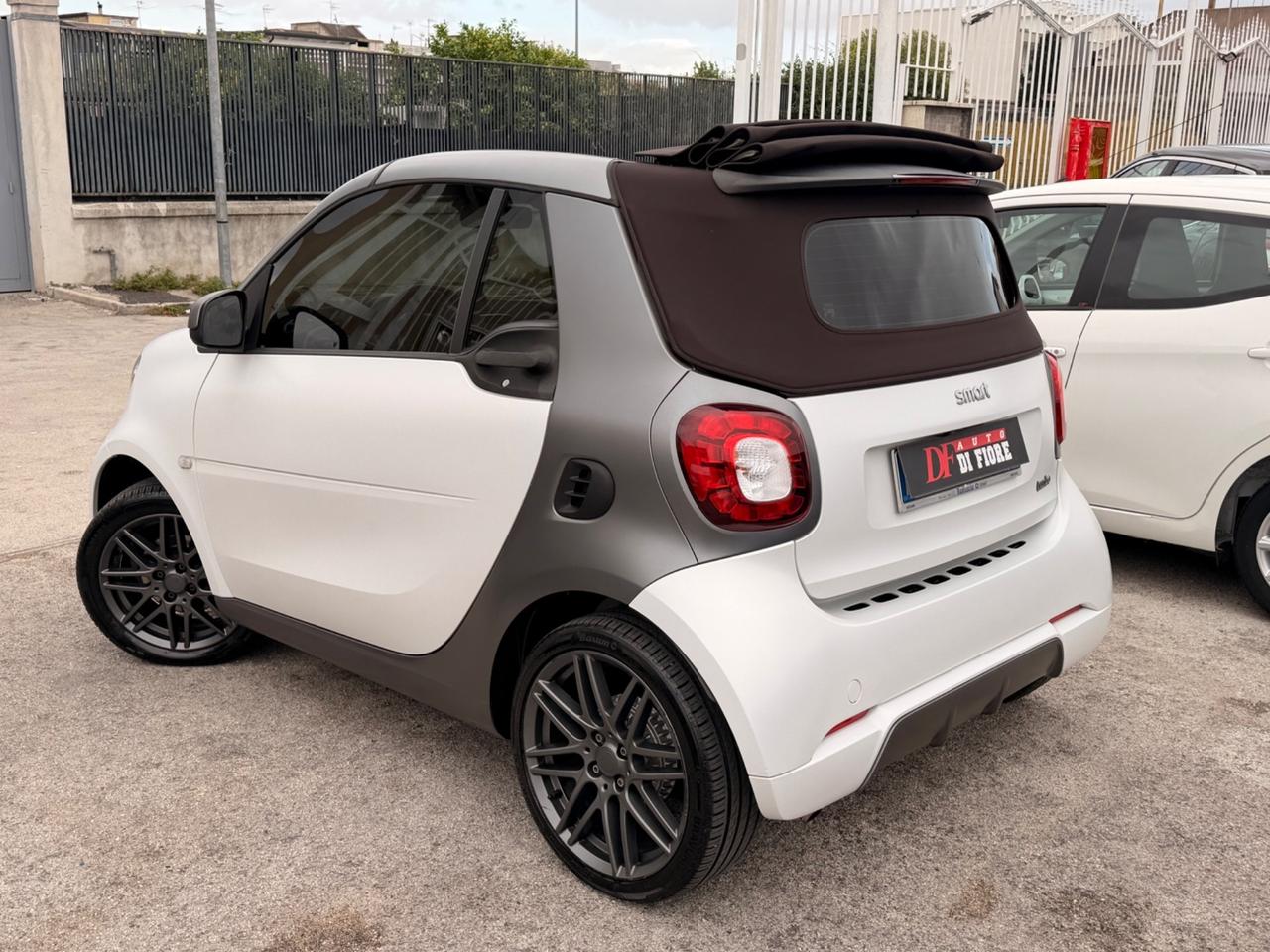 Smart ForTwo SuiteBrown CABRIO 0.9 90Cv TURBO ALLES BRABUS