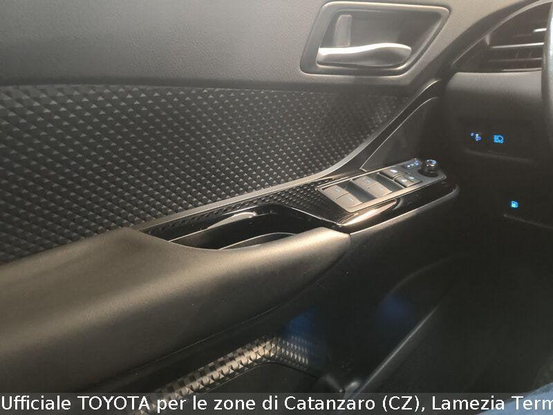 Toyota C-HR C-HR 1.8 Hybrid E-CVT Trend