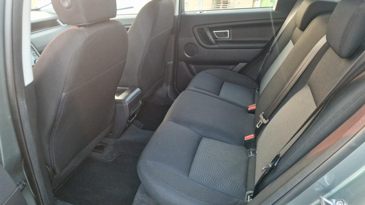 Land Rover Discovery Sport 2.0 TD4 150 CV Pure