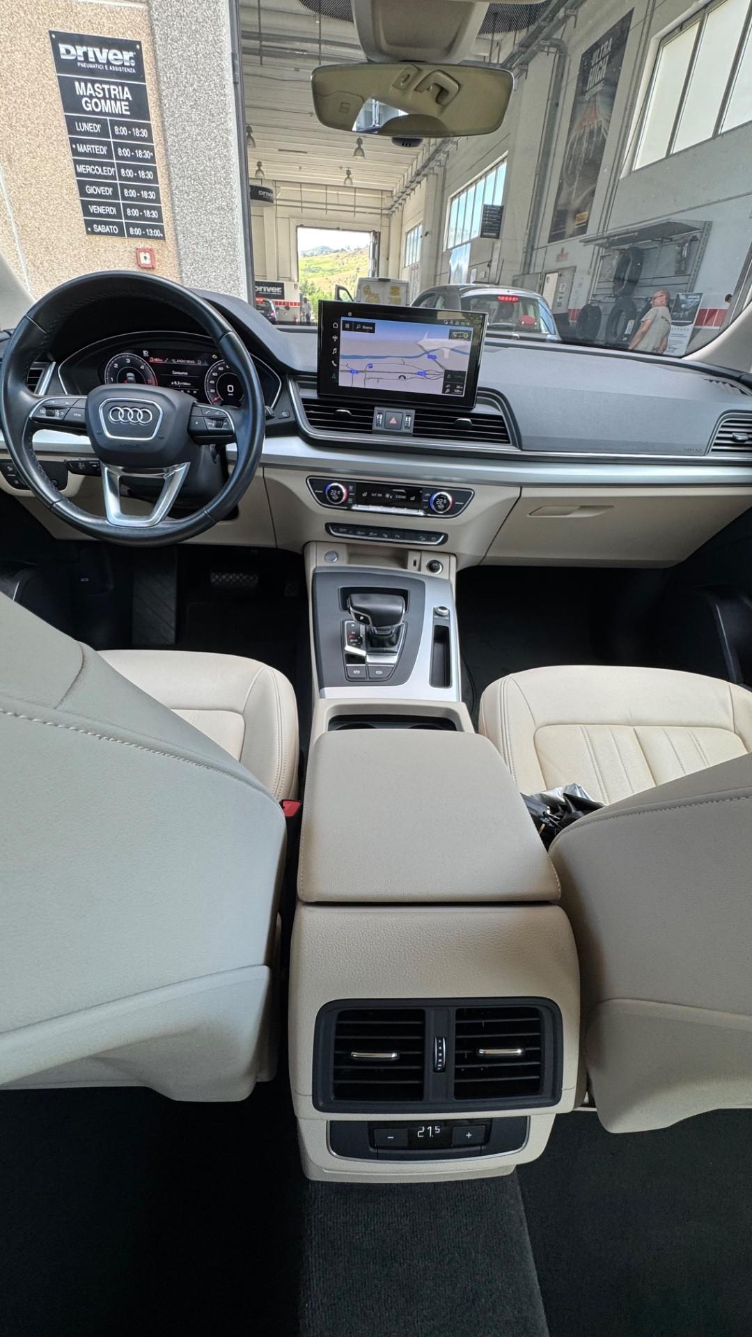 Audi Q5 35 TDI S tronic Business