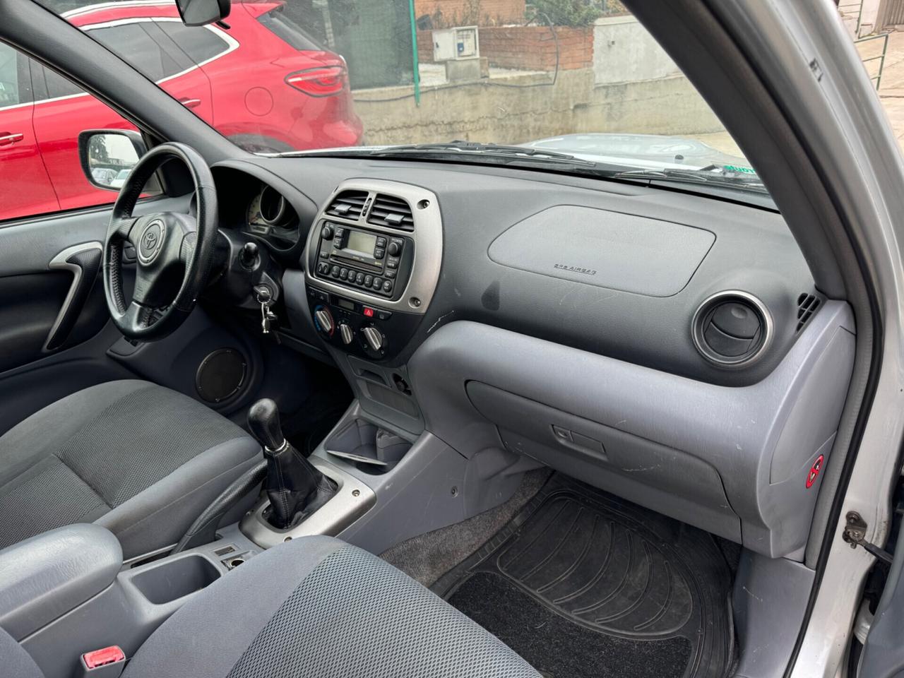 Toyota RAV 4 RAV4 2.0 Tdi D-4D cat 5 porte con gancio traino