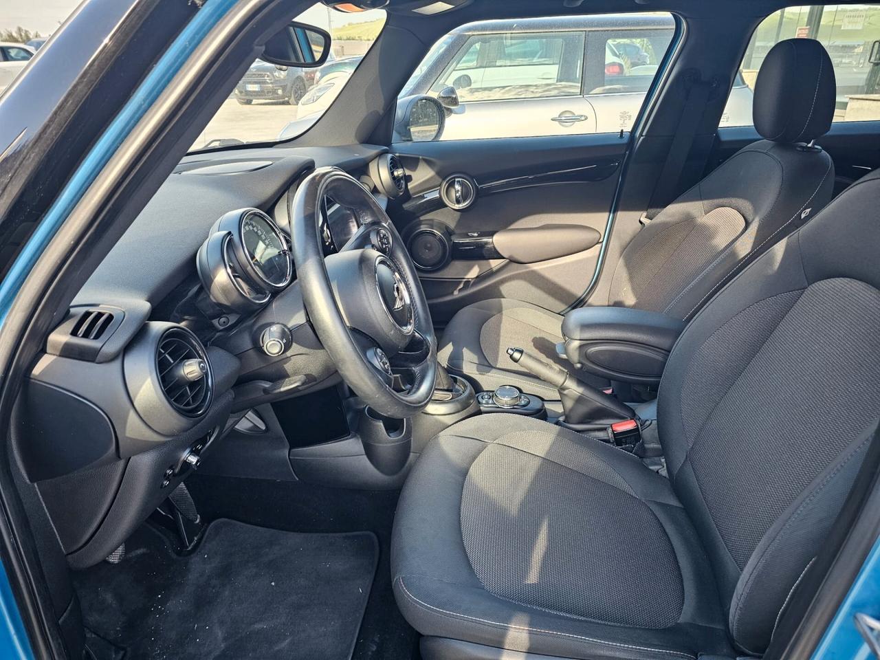 Mini 1.5 One D Business XL