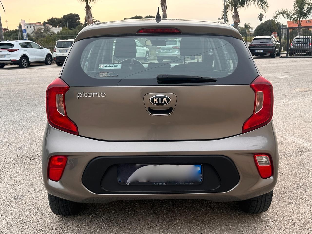Kia Picanto 1.0 12V 5 porte Active