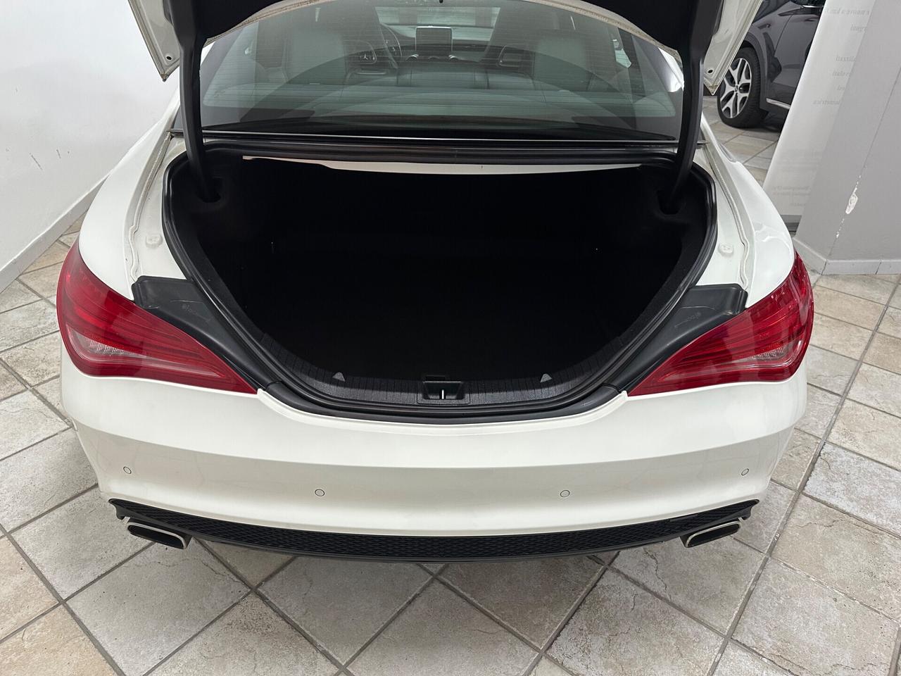 MERCEDES CLA 180 CDI (110) Automatic Premium 2014