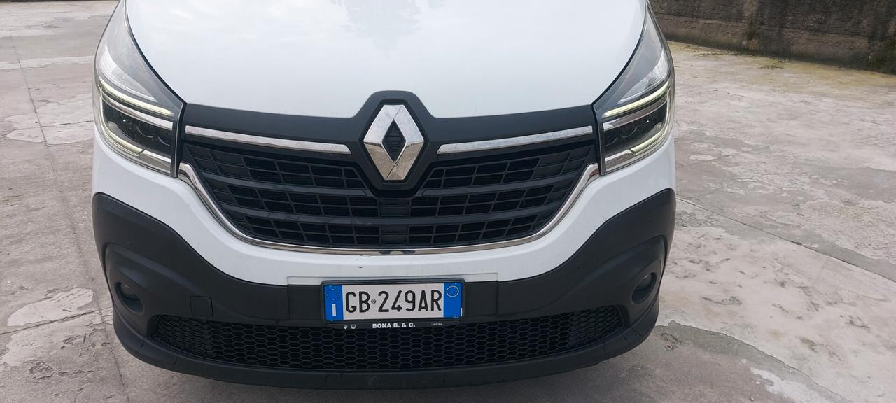 Renault Trafic T27 2.0 dCi MAXI E6 DTEMP