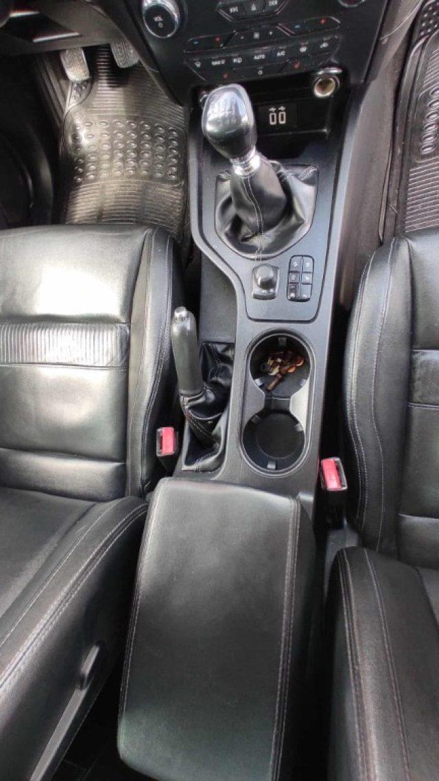 FORD Ranger 2.0 TDCi DC Limited 5 posti GANCIO TRAINO