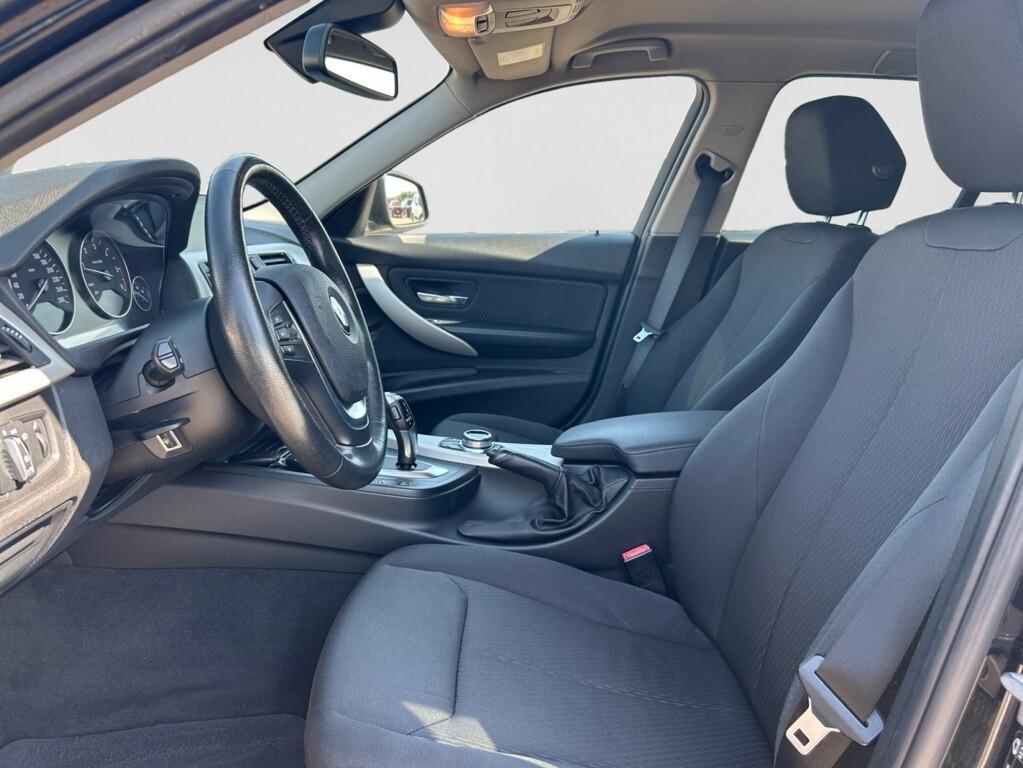 Bmw 318d Touring Business Advantage