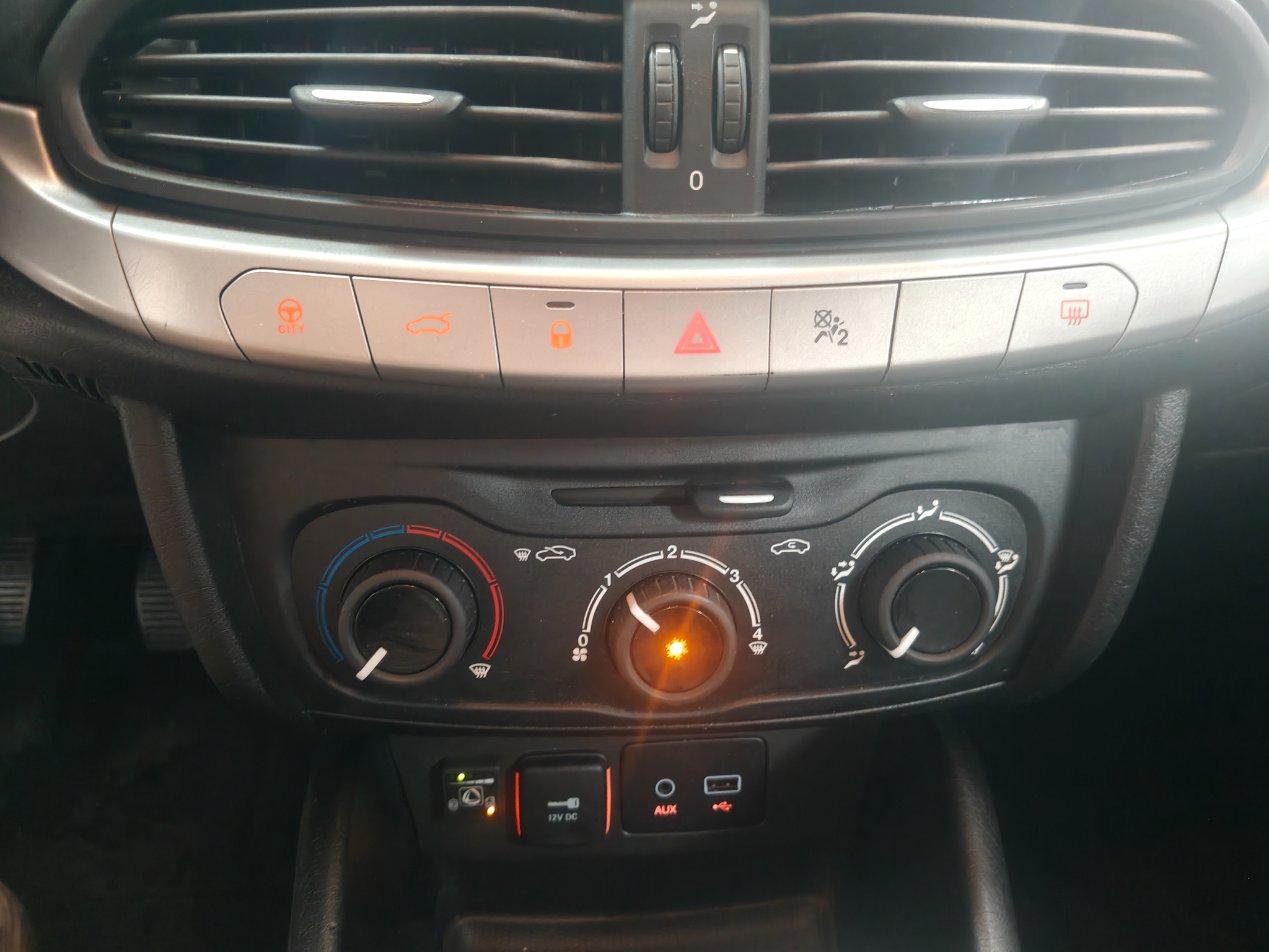 Fiat Tipo 4 Porte Tipo 4p 1.4 Easy 95cv GPL