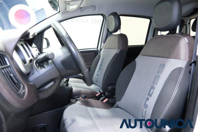 FIAT Panda Cross 0.9 TWINAIR TURBO S&S 4x4 NEOPATENTATI