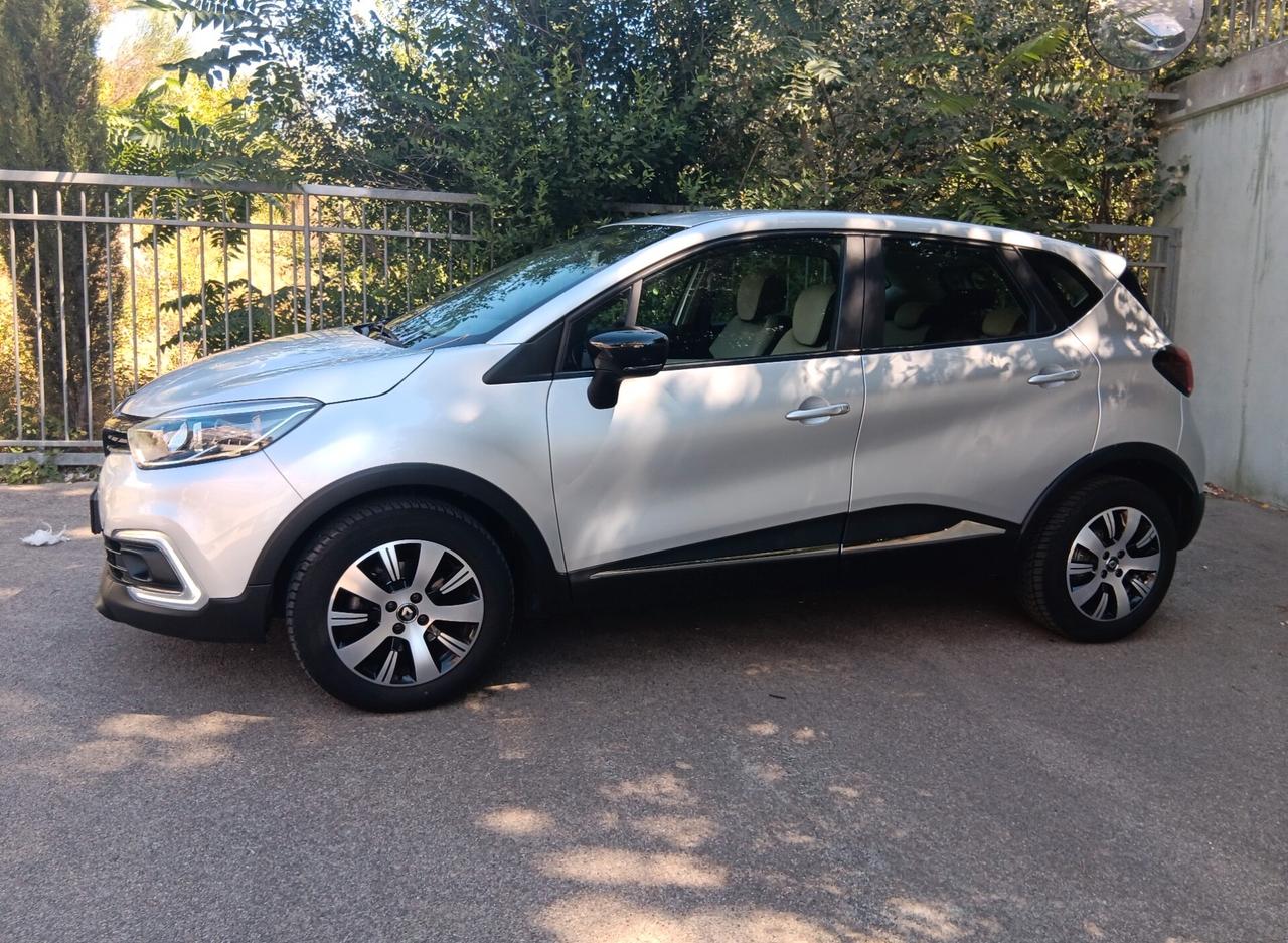 Renault Captur dCi 8V 90 CV EDC Business