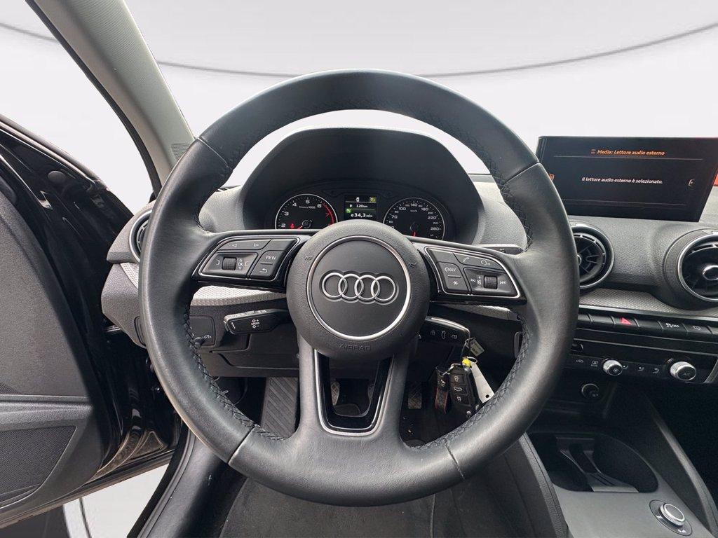 AUDI Q2 30 1.0 tfsi admired del 2022