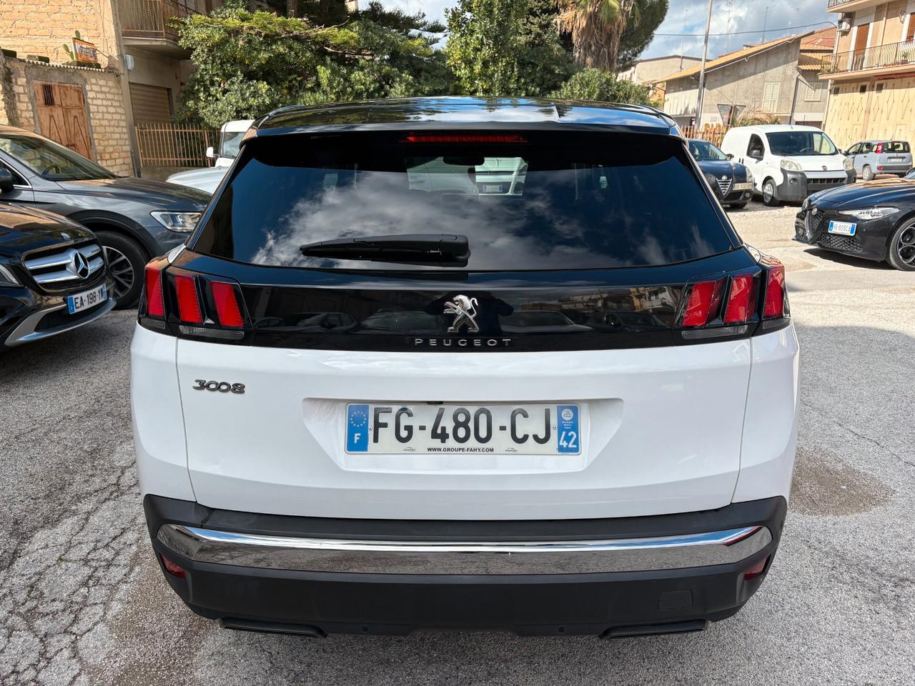 Peugeot 3008 BlueHDi 130 S&S Allure