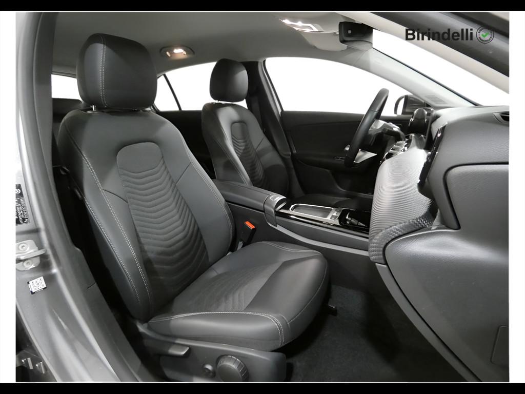 Mercedes-Benz Classe A (W177) - A 180 d Automatic Progressive Advanced