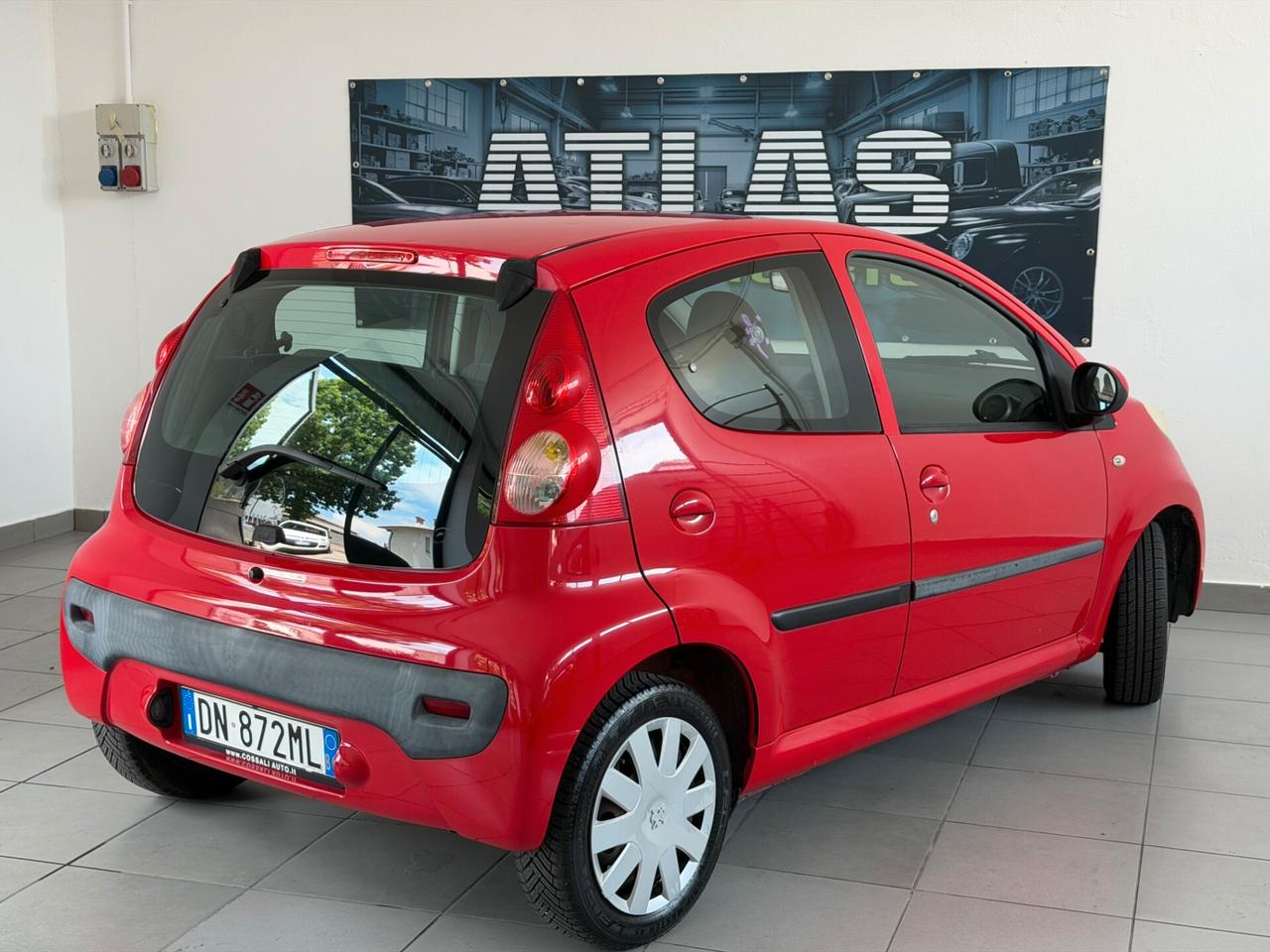 Peugeot 107 1.0 68CV 5p. Desir