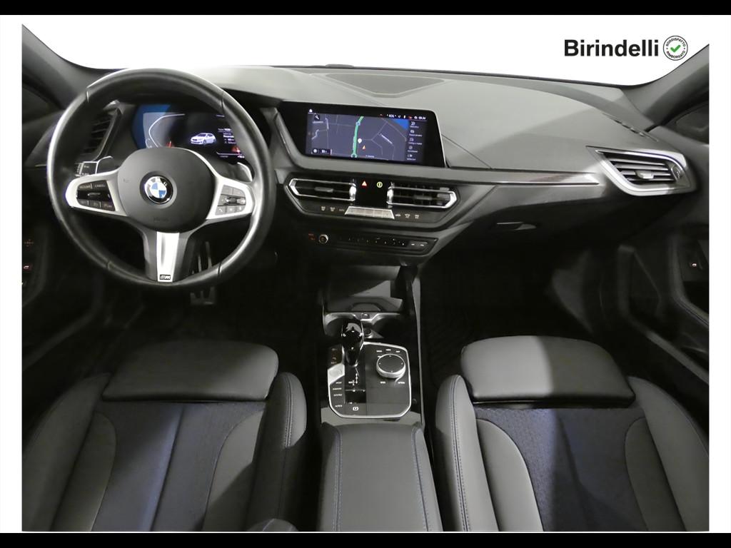 BMW Serie 1 (F40) - 118d 5p. Msport