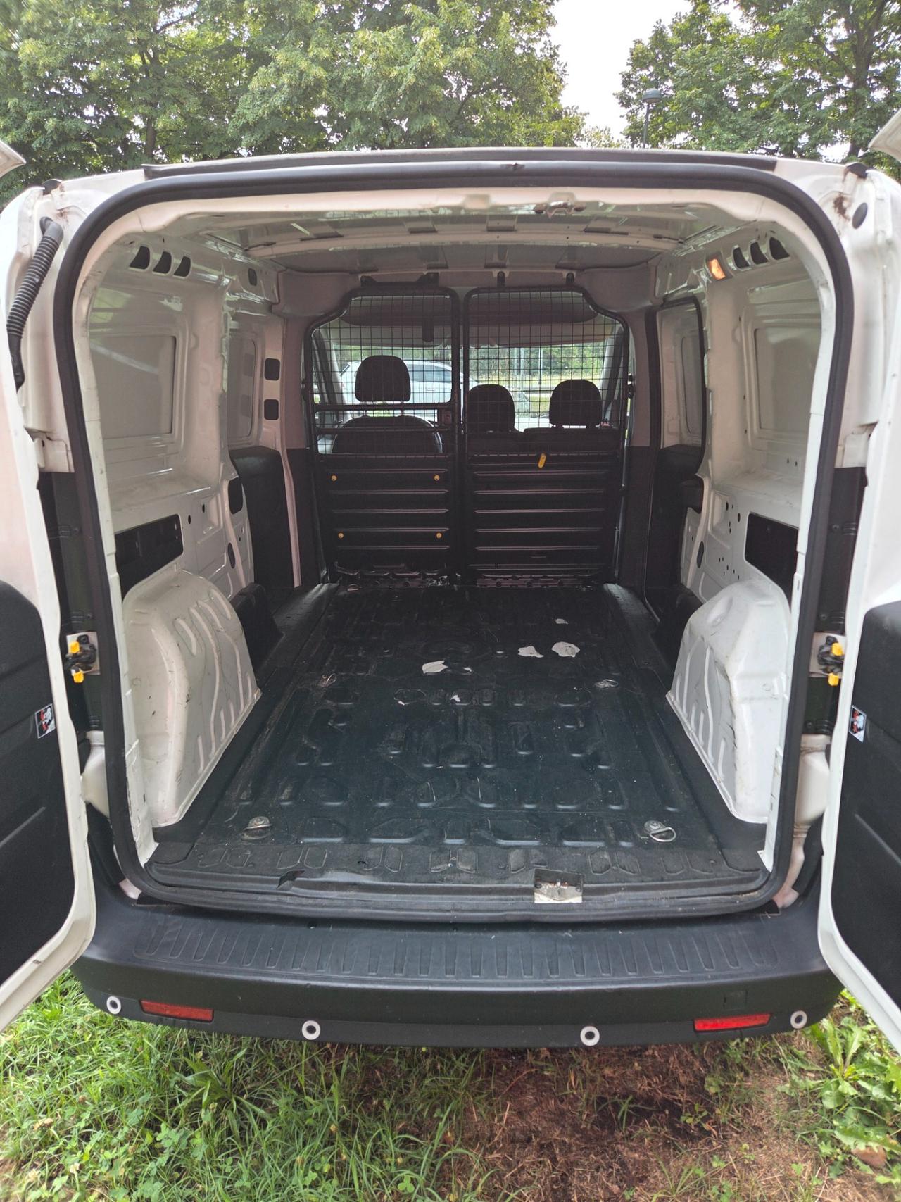 Fiat Doblò Maxi 1.6 Multijet 3 posti E6B Navi