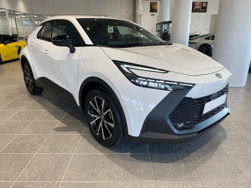 Toyota C-HR Plug-in Hybrid 220 Trend - IVA Esposta