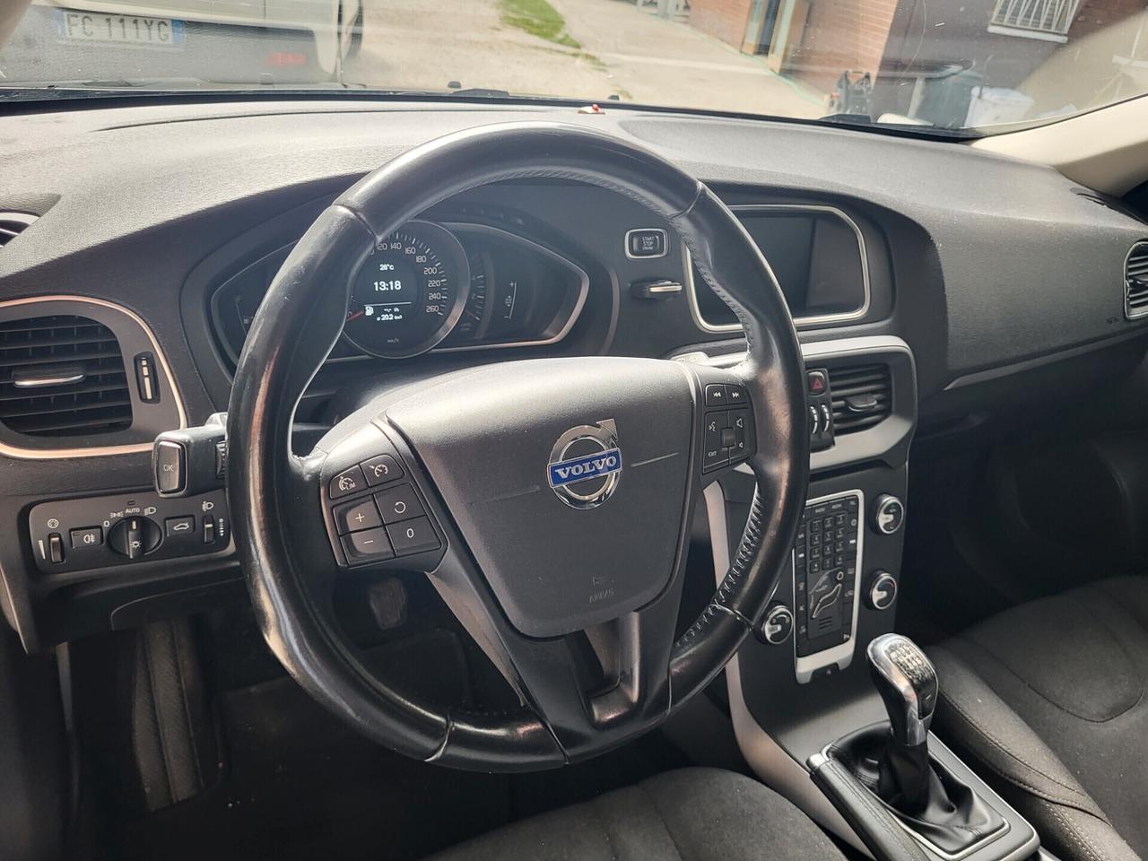 Volvo V40 D3 Momentum