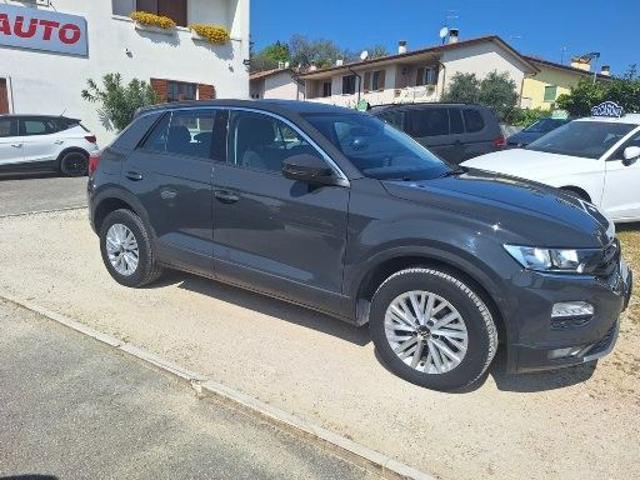 VOLKSWAGEN T-Roc 1.0 TSI Business BlueMotion Tech NEOPATENTATI