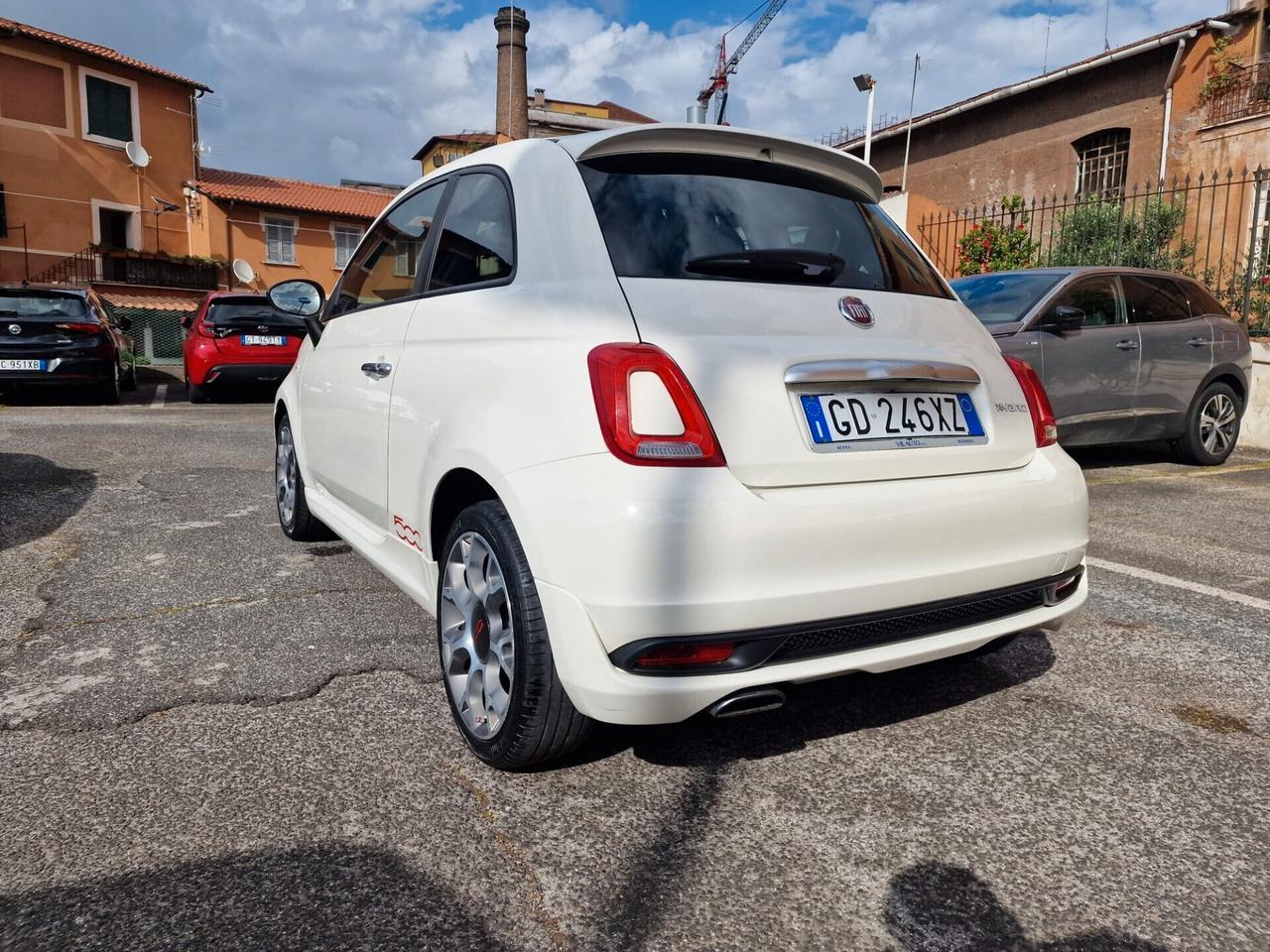 Fiat 500 1.0 Hybrid Rockstar
