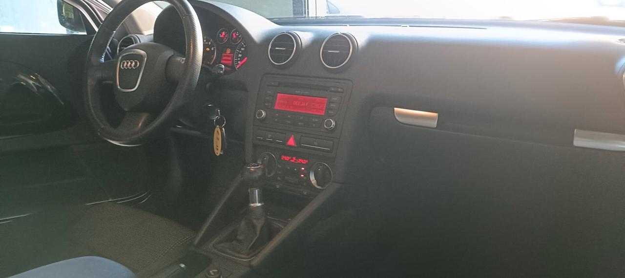 Audi A3 1.6 Ambition