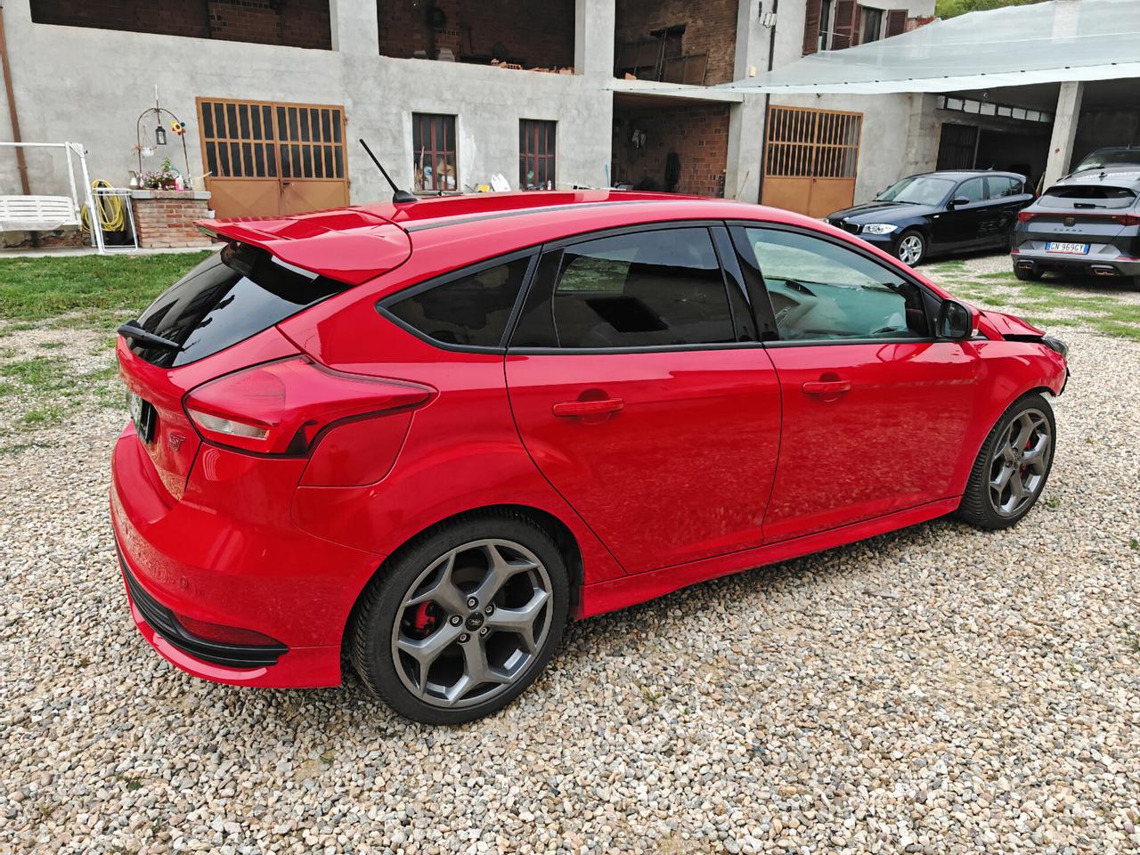 Ford Focus 2.0 EcoBoost 250 CV ST3