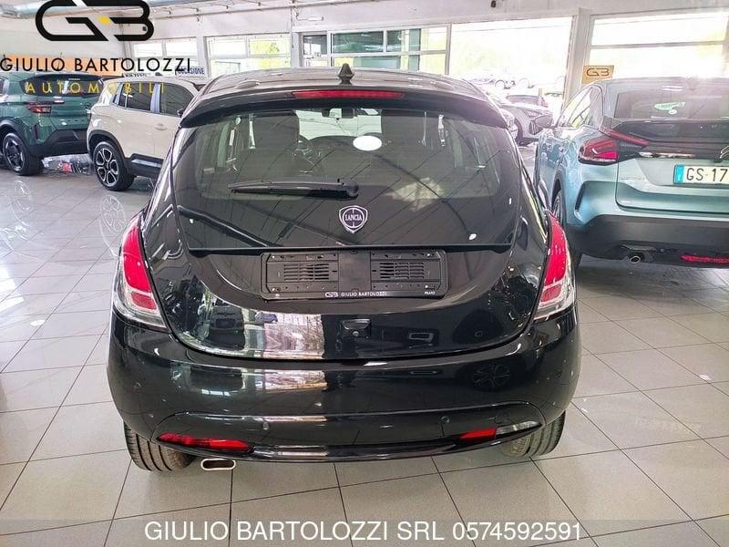 Lancia Ypsilon 1.0 FireFly 5 porte S&S Hybrid Platino