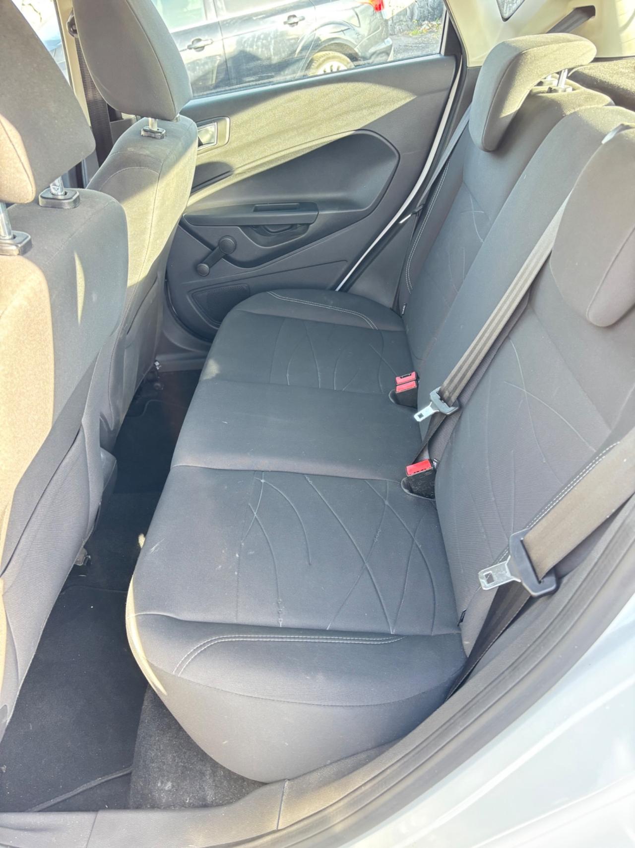 Ford Fiesta 1.4 5 porte Bz.- GPL Business
