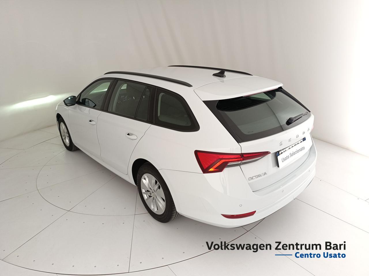 Skoda Octavia wagon 2.0 tdi evo ambition 115cv dsg