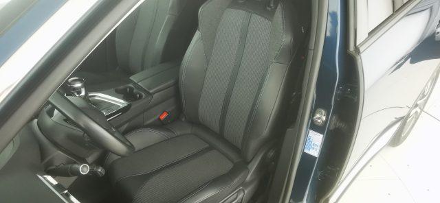 PEUGEOT 5008 BlueHDi 130 S&S Allure