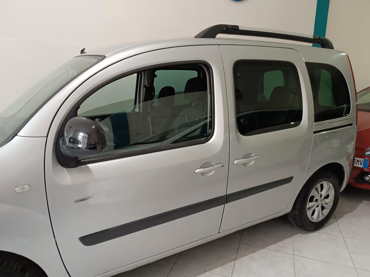 Renault Kangoo dCi 8V 95CV 5 porte posti Limited