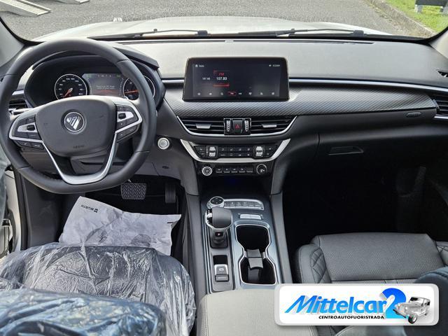 FOTON Tunland G7 2.0 TDI A/T PREMIUM CON ROLL BAR NERO