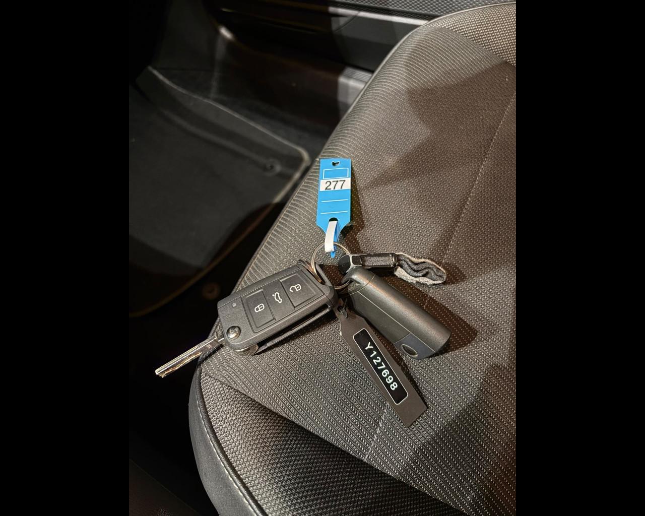 VOLKSWAGEN T-Cross 2019 - T-Cross 1.6 tdi Style 95cv dsg