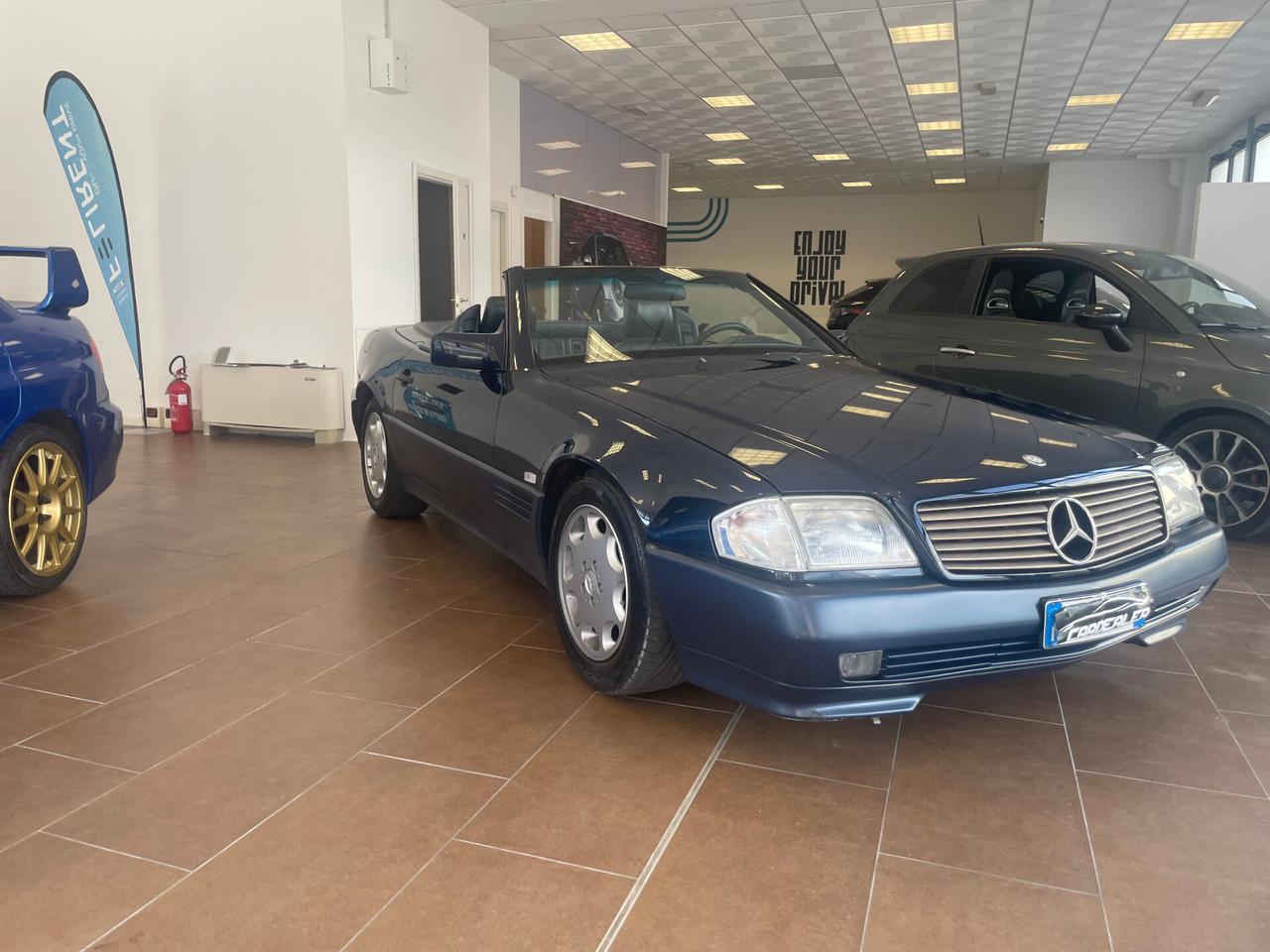 Mercedes-benz SL 300 SL-24 cat