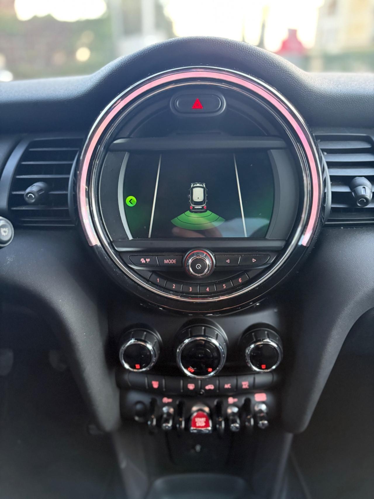 Mini 1.5 Cooper D 5 porte