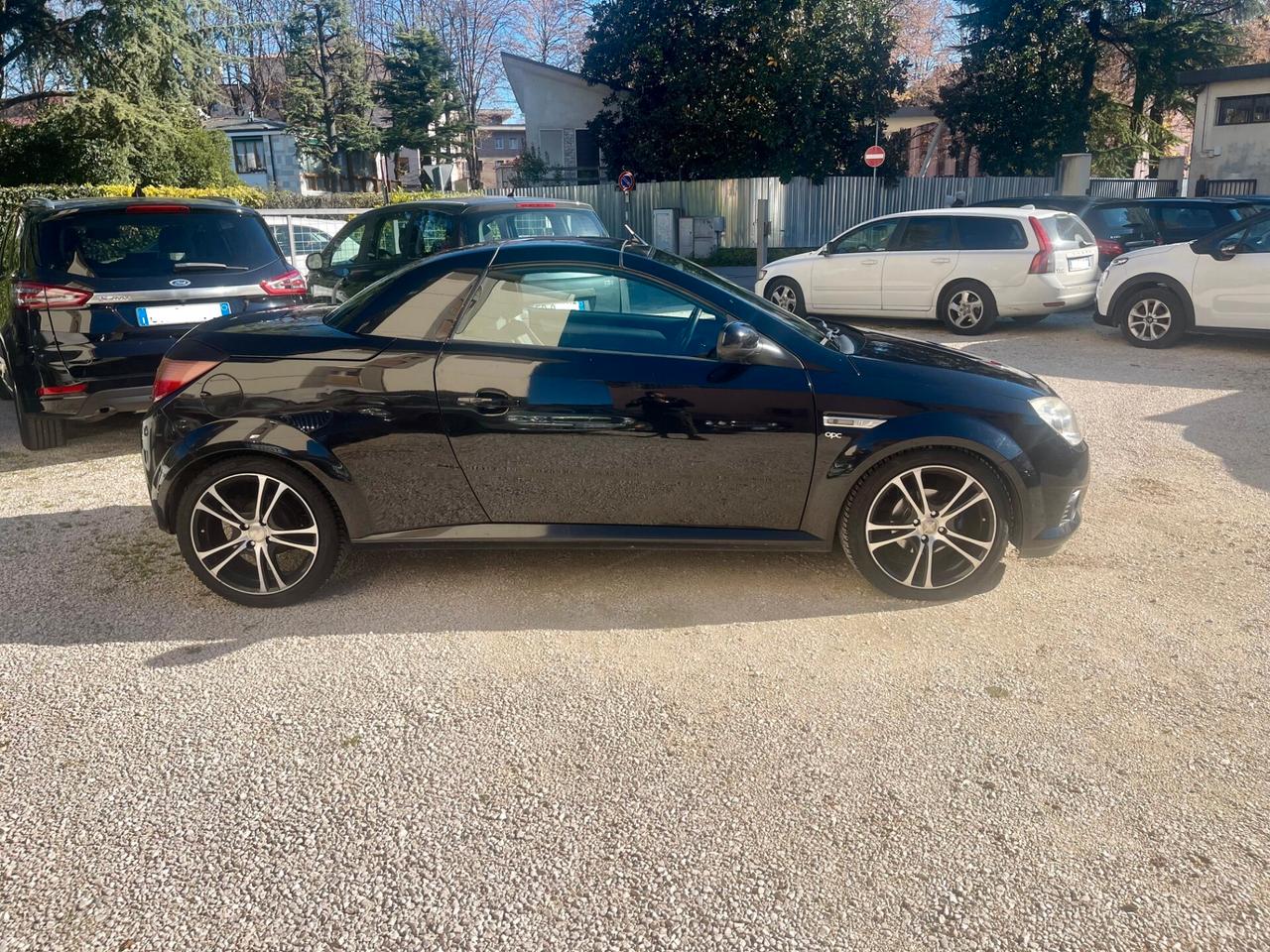 Opel Tigra CABRIO TwinTop 1.3 CDTI Sport