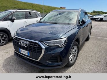 AUDI Q3 35 TFSI S tronic Business Advanced