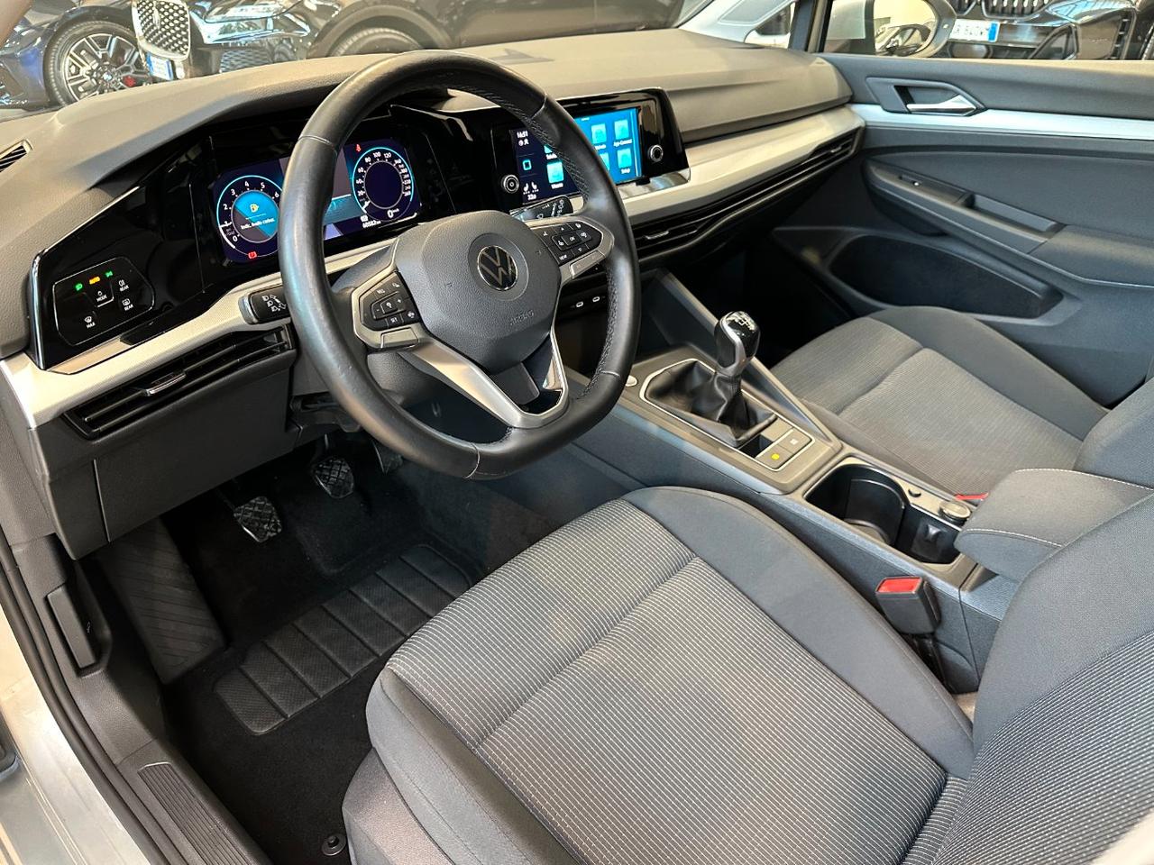 Volkswagen Golf 5 Porte 1.0 tsi Trendline 90cv - Carplay - OK Neopat.