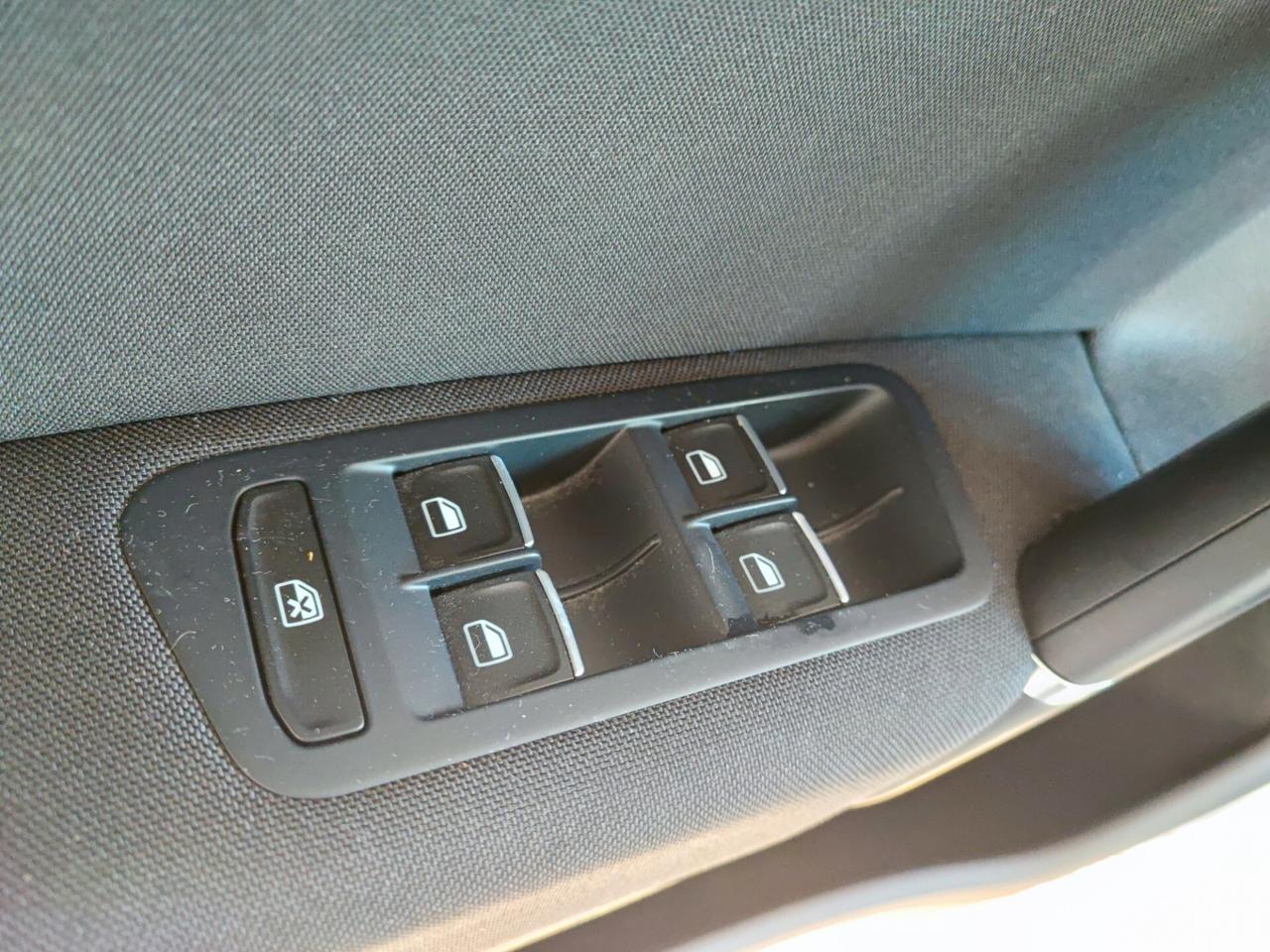 Volkswagen Golf Sportsvan 1.6 TDI 110CV Highline BlueMotion Technology