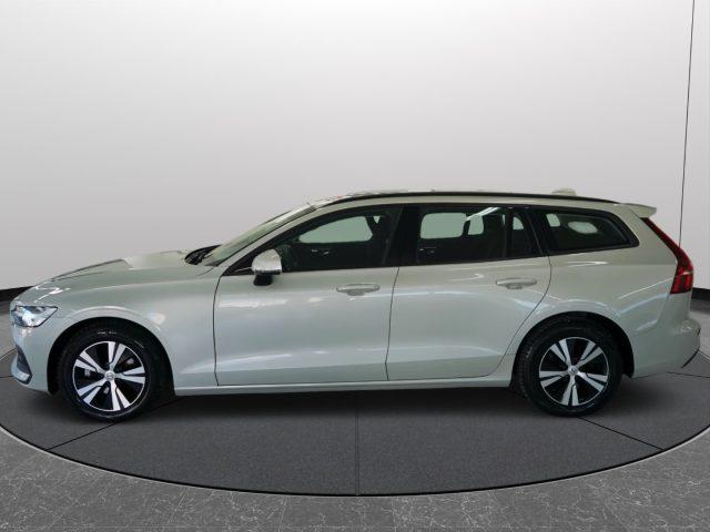 VOLVO V60 D3 Momentum Business Uniprop. Ufficiale Italia