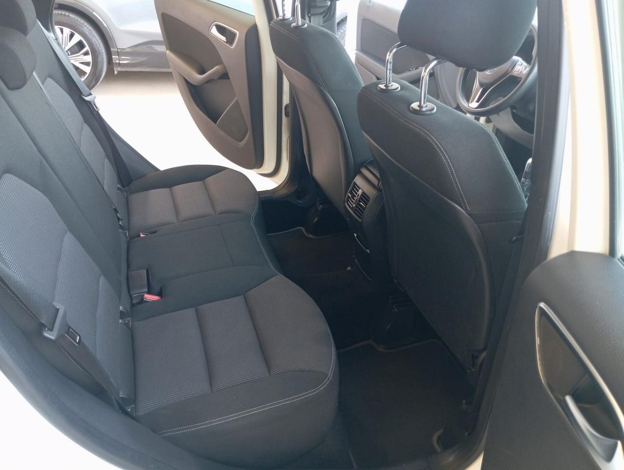 Mercedes-benz B 200 CDI BlueEFFICIENCY Executive