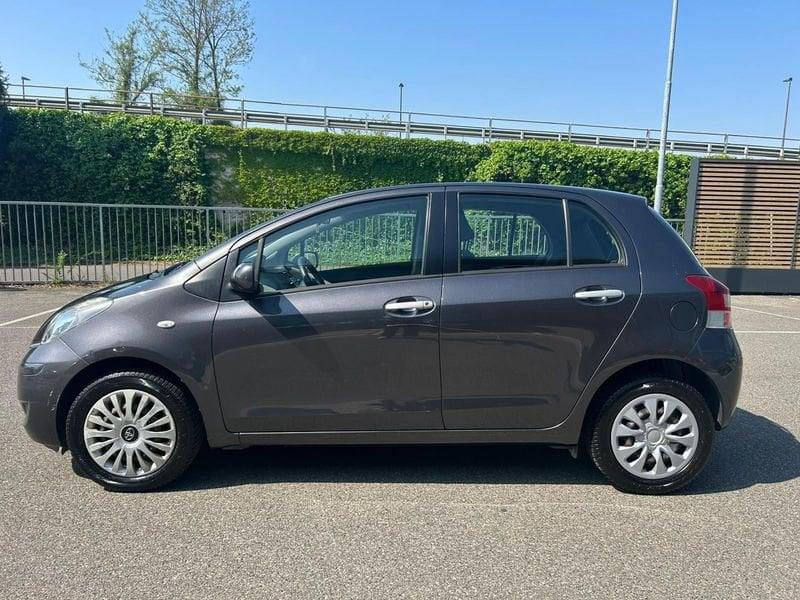 Toyota Yaris Yaris 5p 1.3 dual