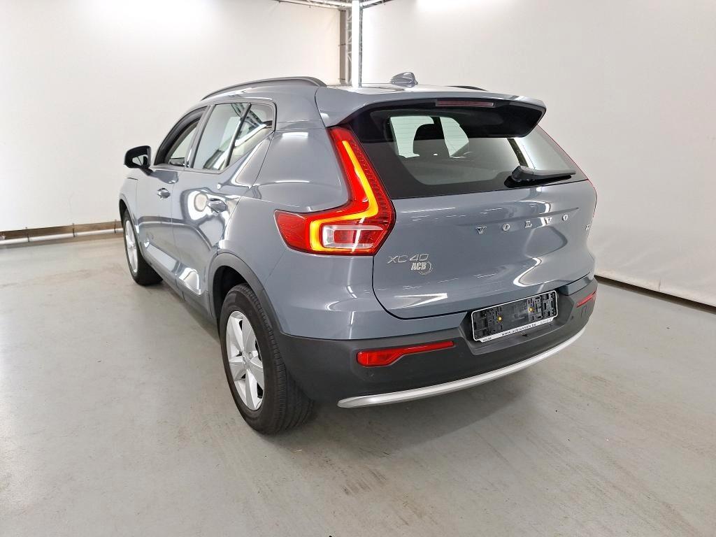 VOLVO XC40 1.5 T2 129CV 6M. ESSENTIAL ( FARI LED - COCKPIT - CRUISE - NAVI - PDC - TELECAMERA POST. - CERCHI 17 )