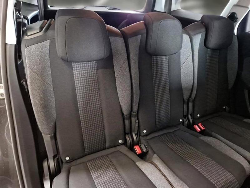 PEUGEOT 5008 BlueHDi 130 Business EAT8 S/S aut.