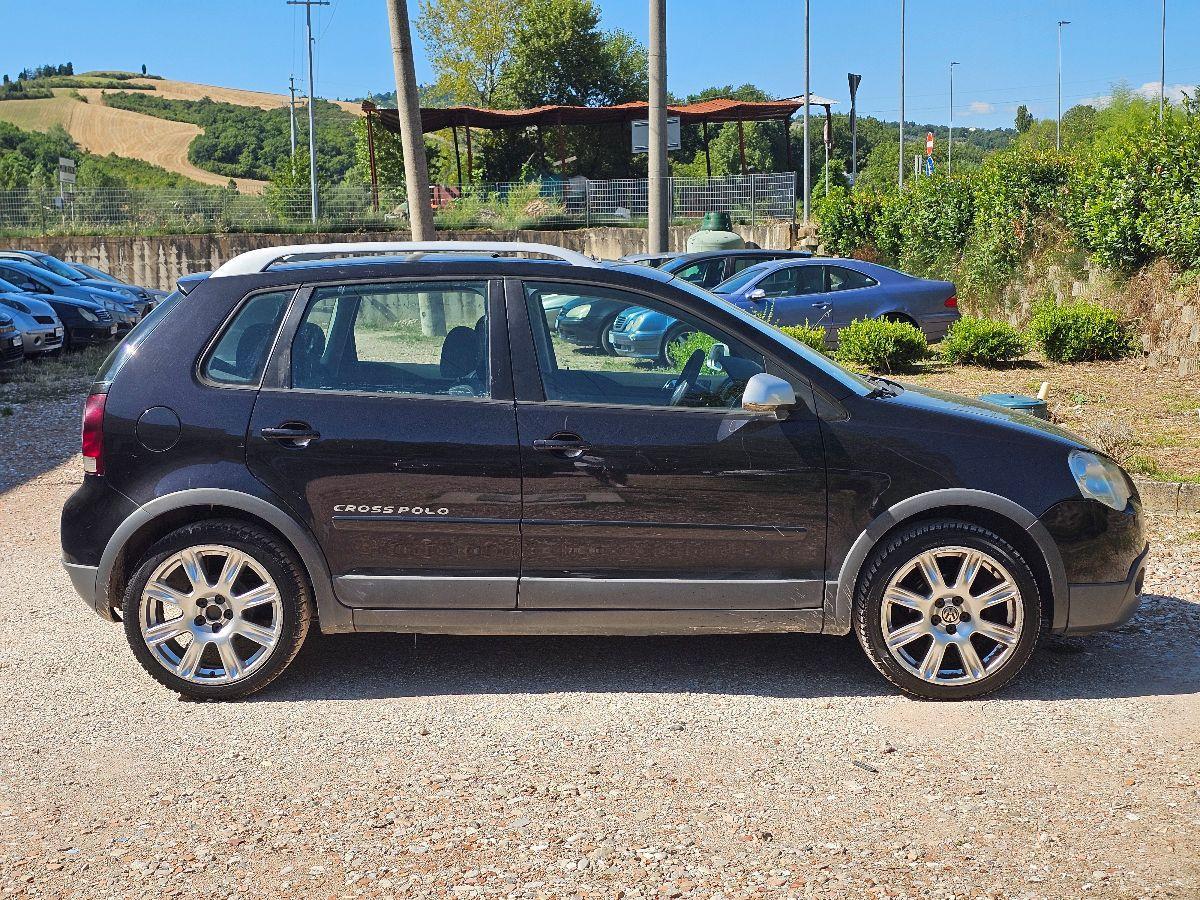 VW POLO CROSS 1.4 GPL OK NEOPATENTATI GARAN 12 MESI
